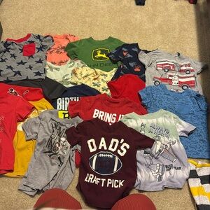 Huge bundle of 17 t shirts 3t